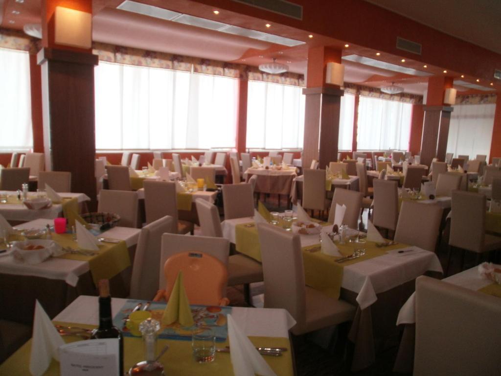 Hotel President Bibione Luaran gambar